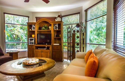 Playacar Apartment | Paseo del Sol Cenote A 104 condo