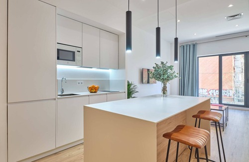 Villaverde Apartment | Paseo Suites Hotel