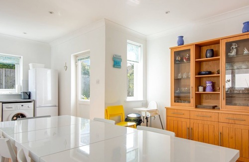 Swalecliffe House | Pass the Keys | A Spacious Seaside house in Hampton, Herne Bay