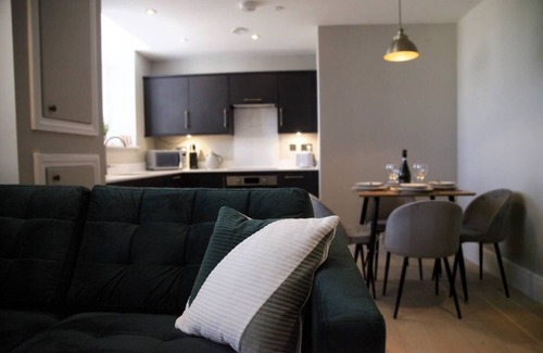 Bont Newydd Apartment | Pass the Keys | Apartment 3 Old Conservative Club in Historic Town