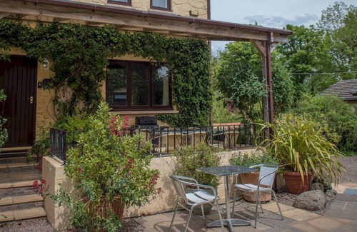 Tremain House | Pass the Keys | Beautiful Cottage - Perfect for Al Fresco Dining