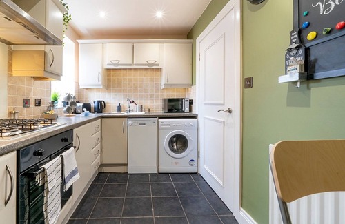 Belfast Apartment | Pass the Keys | Beautiful 2BR Titanic View Loft in Central Belfast
