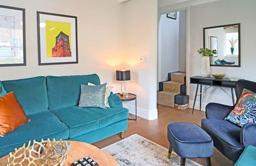 Milford House | Pass the Keys | Beautiful Character Cottage