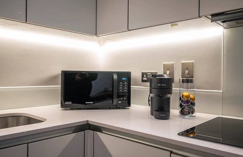 Peckham Apartment | Pass the Keys | Boutique Peckham Flat 12 mins to London Bridge