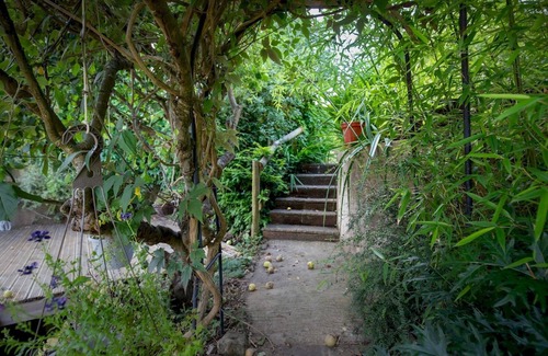 Cross House | Pass the Keys | Breathtaking 18th Century House