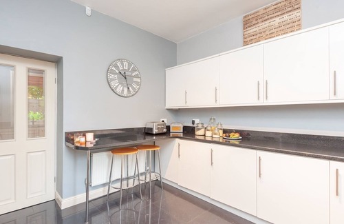 Adel House | Pass the Keys | Breathtaking view Family home Leeds