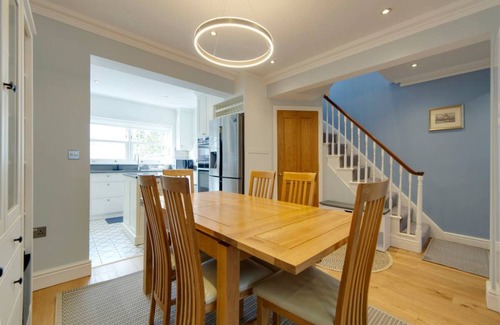 Cambridge City Centre House | Pass the Keys | Centrally located modern and spacious 3 Bed terrace