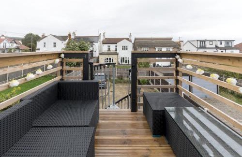 Leigh-on-Sea Apartment | Pass the Keys Cosy Flat in Leigh Sea View