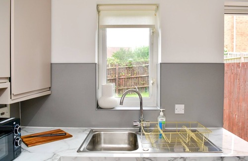 Pontprennau House | Pass the Keys | Homely 2 bed house with parking!