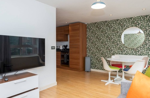 Reading City Centre Apartment | Pass the Keys | Lovely Central Reading Flat