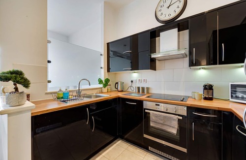 Didsbury Apartment | Pass the Keys | Luxury 2 Apt in West Didsbury
