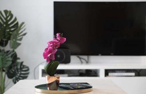 Bodorgan House | Pass the Keys Luxury Property with Stunning View