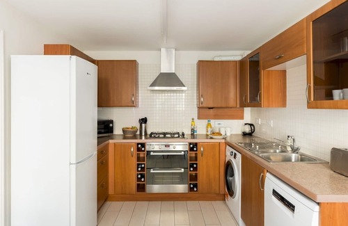 Winchcombe House | Pass the Keys | Modern & stylish family home | private garden