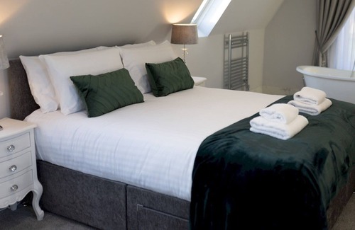 Manordeilo Other | Pass the Keys | North Lodge