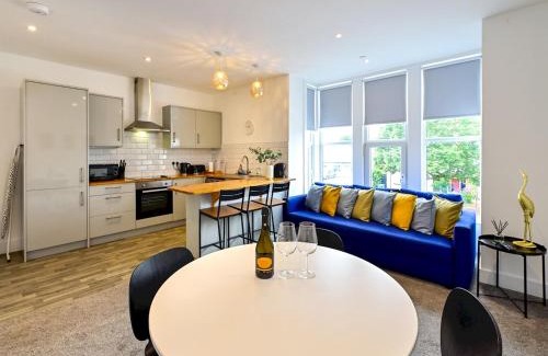 Caerau Apartment | Pass the Keys Pontcanna - Chic 2-Bed Flat wParking