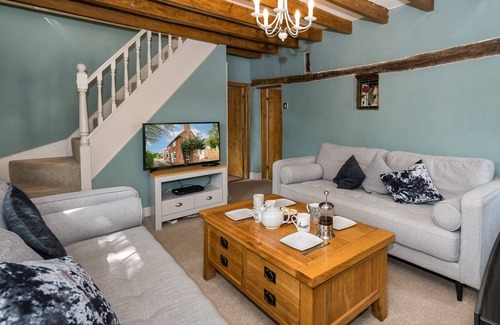 Shrewsbury House | Pass the Keys | Rose Cottage a charming 3 bedroom getaway