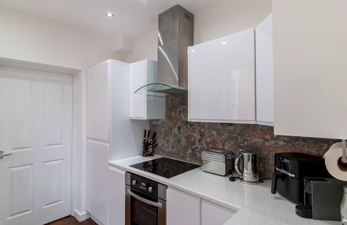 Jesmond House | Pass the Keys | Spacious 3-Bedroom Flat in the Heart of Jesmond