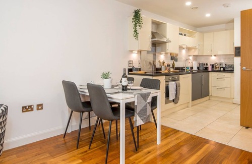 Castle Quarter Apartment | Pass the Keys | Spacious 1 Bedroom Apartment in Heart of the City