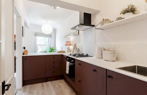 Overstrand Apartment | Pass the Keys | Stylish Flat