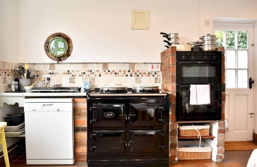 Bishopston House | Pass the Keys | Summer Hill 3 bed overlooking Caswell Bay