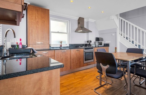 Herne Bay Apartment | Pass the Keys | Sunset Cottage Luxury Home On The Seafront