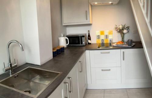 Loppington Apartment | Pass the Keys Superb space in the idyllic village of Loppington