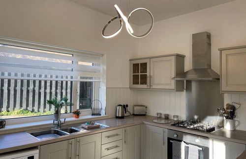 Hayfield House | Pass the Keys | The Cabin Dog Friendly Haven with Hot Tub Sleeps 4