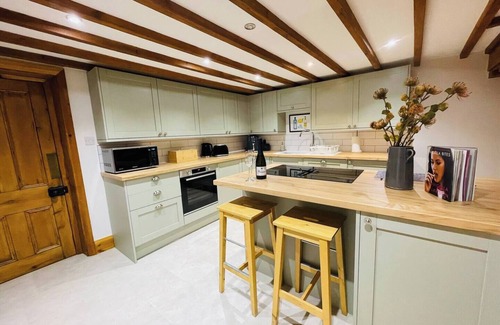 Hulme End House | Pass the Keys | The Old Shop Family Cottage for 6 & Furry Friends