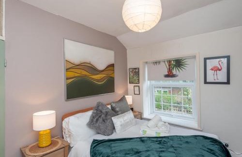 Headingley House | Pass the Keys Wonky Cottage with amazing garden