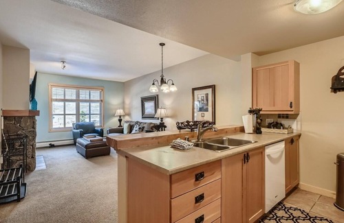 Copper Mountain Village Condo | Passage Point 326 1 Bedroom Condo by RedAwning