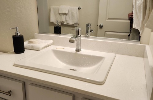 Visalia Apartment | PASSAGE TO YOSEMITE 45 MINUTES