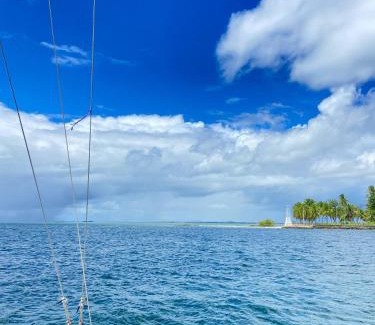 Aruanda Boat Rental | Passeio com o Veleiro Ventão