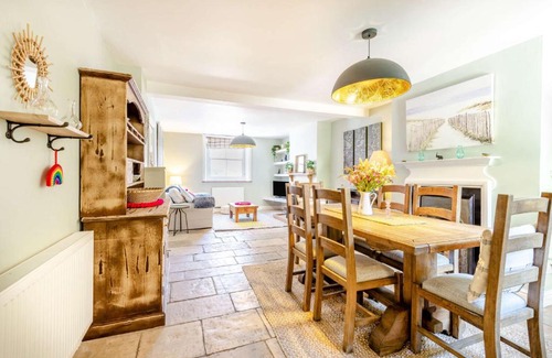Swanage House | Passiflora Cottage