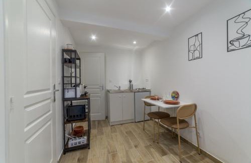 Leon Blum - Bon Coin Apartment | Pasteur Collection - Cosy & Charmant 2pers