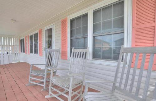Oak Island House | Pastime