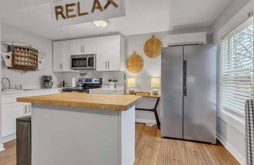Franklin House | Pasture Bedtime - Great Location!