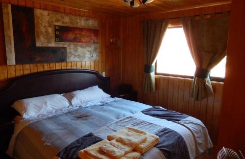 Puerto Cristal Cabin | Patagonia Acres Lodge