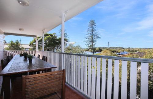 Tea Gardens House | Patch of Paradise Iluka