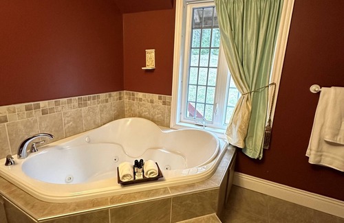Perth-Andover Hotel | Pathsaala Inn & Restaurant