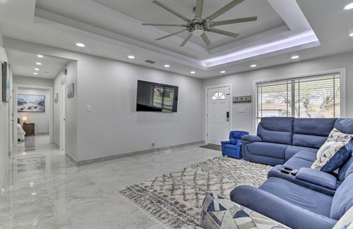 Brownsville House | Patio and Grill Spacious Gem Near Gulf Coast!