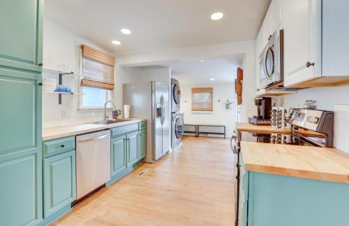 Meyers Lake House | Patio and Lake Views Family-Friendly Canton Retreat