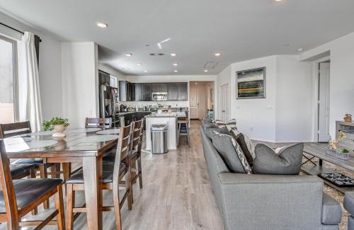 Beaumont House | Patio and Yard Luxe Beaumont Getaway!