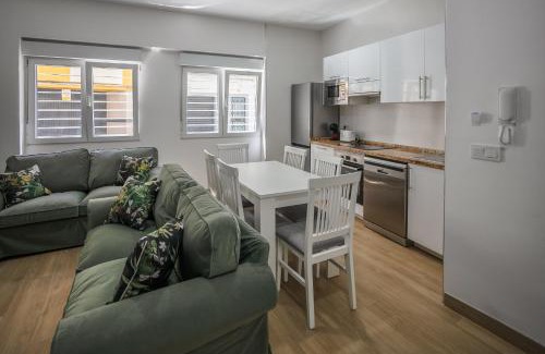 Algeciras Apartment | Patio Cuarenta Bajo
