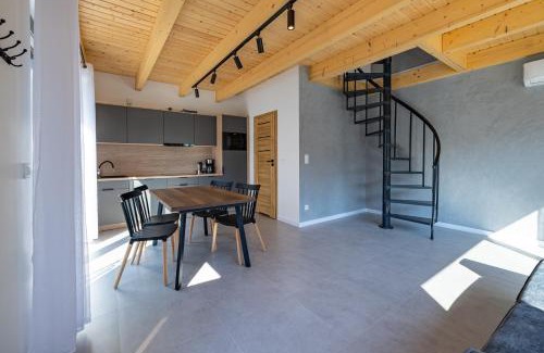 Lagow House | Patio Domki