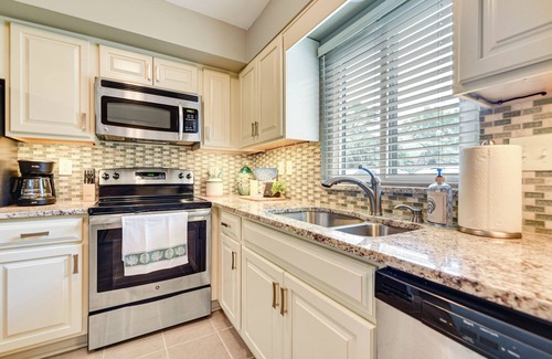 North Myrtle Beach House | Patio + Pool Access: North Myrtle Beach Retreat!