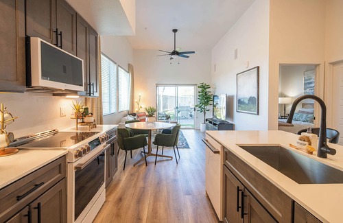 Desert View Village Condo | Patio Retreat Pools Parking Scottsdale Rodeo