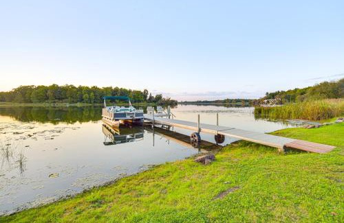 Siren House | Patio, Views and Hot Tub Quiet Lakeside Cabin