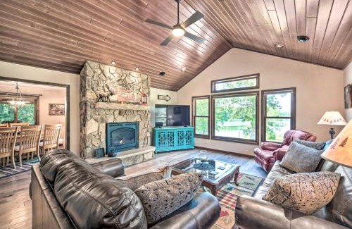 Siren House | Patio, Views and Hot Tub Quiet Lakeside Cabin
