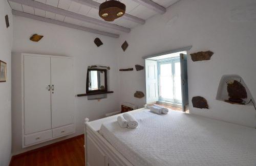 Chora House | Patmos Chora traditional villa Genadio