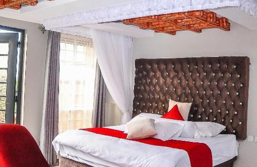 Makueni Resort | Paton luxury resort